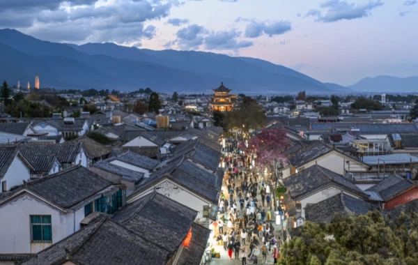 ダリの古代都市:千歳 首都は広山の山に支えられ、Erhai湖に直面します-4