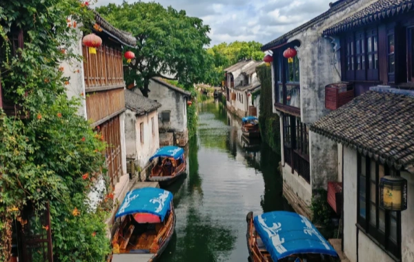 Zhouzhuang: La metamorfosi da Waterlogged Fishing Village a World-Renowned Water Town-2