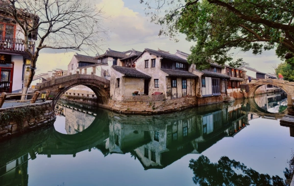 Zhouzhuang: La metamorfosi da Waterlogged Fishing Village a World-Renowned Water Town-4