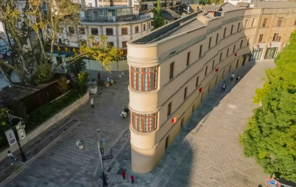 Kunming Old Street: A Time Corridor from Tea Horse Station to Urban Memory-4