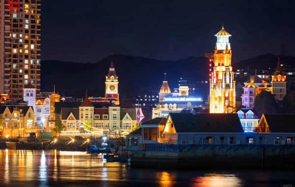 Fisherman's Wharf: Un viaje revitalizado desde Old Industrial Riverbank a New Artistic Waterfront Landmark-4