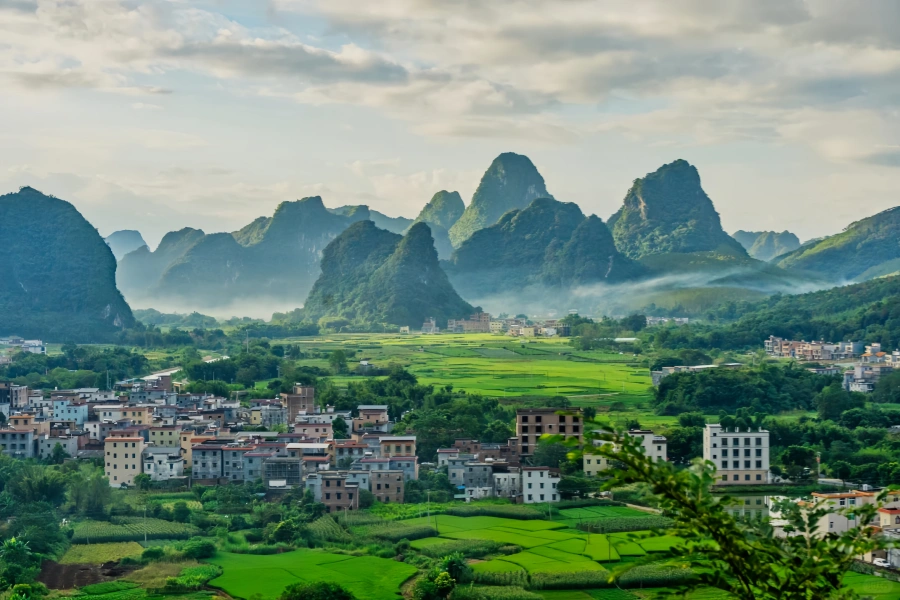 Yingxi Peak Forest: Die Landschaft von Lingnan entdecken-2