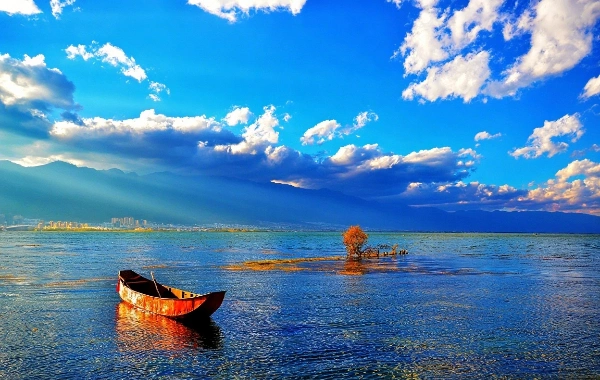 بحيرة إيرهاي: مرصد الألفية من لؤلؤة البلاط إلى محرقة الرياح، الزهور، الثلج، القمر-4