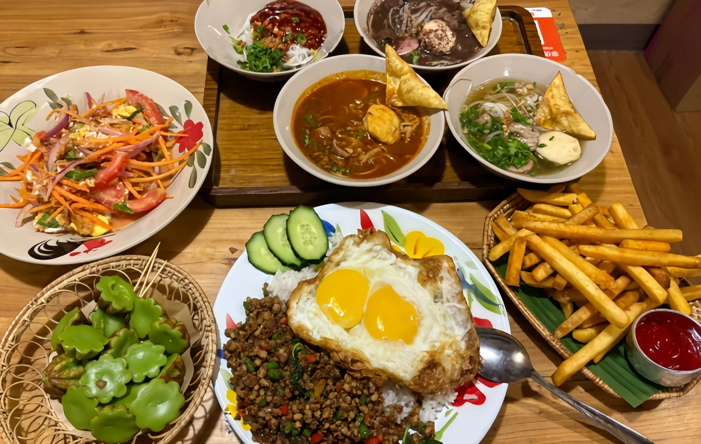 Starlight Night Market: The 