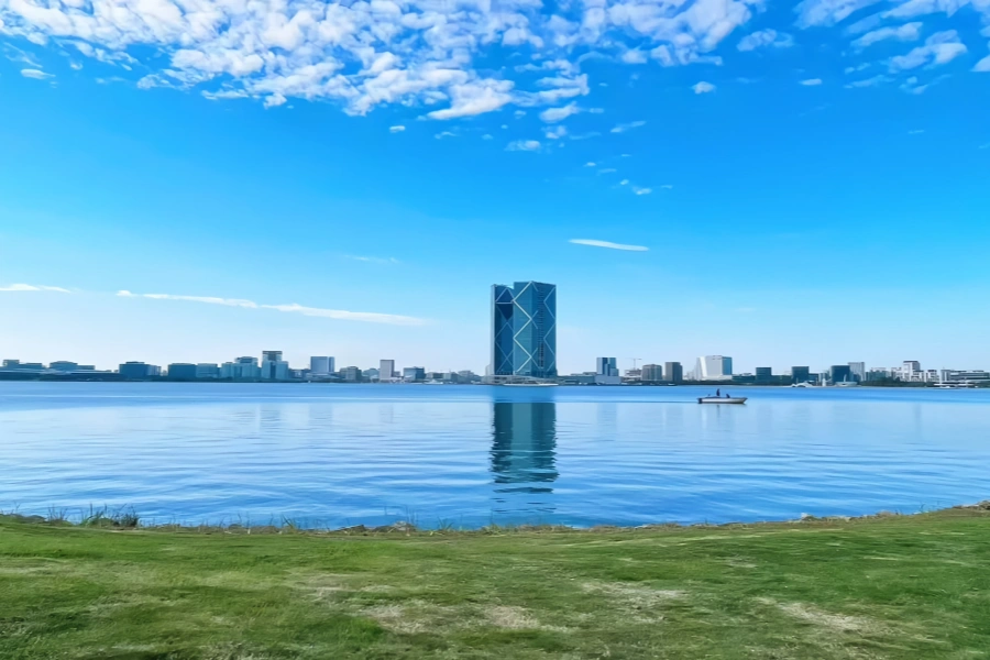 Dishui Lake: A Journey from Planning Blueprint to the Blue Heart of the Coastal New City-4