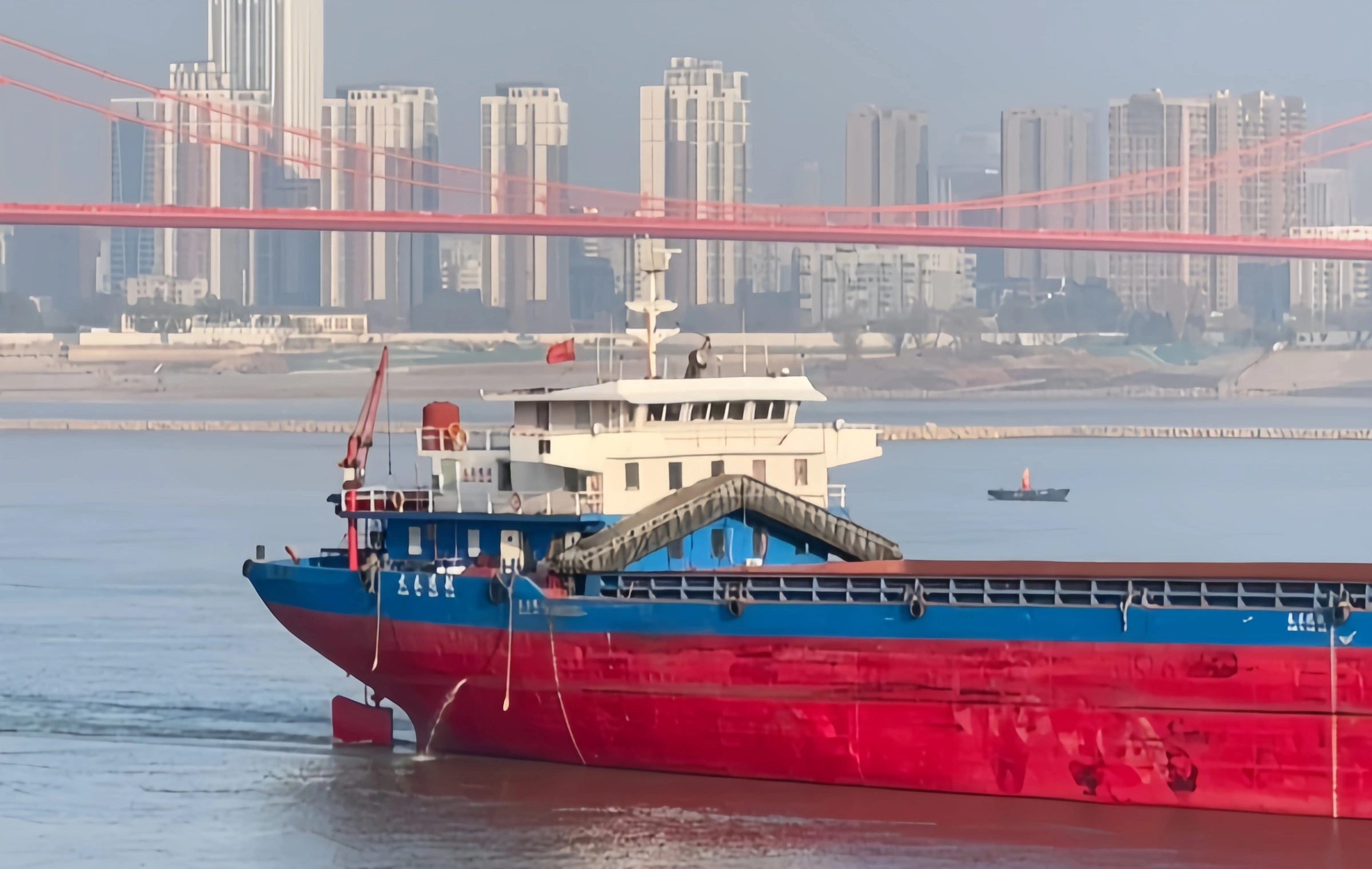 Chongqing Yangtze River Cruise: A mobile viewing platform from the Floating Palace on the River to the picturesque mountains and rivers-3