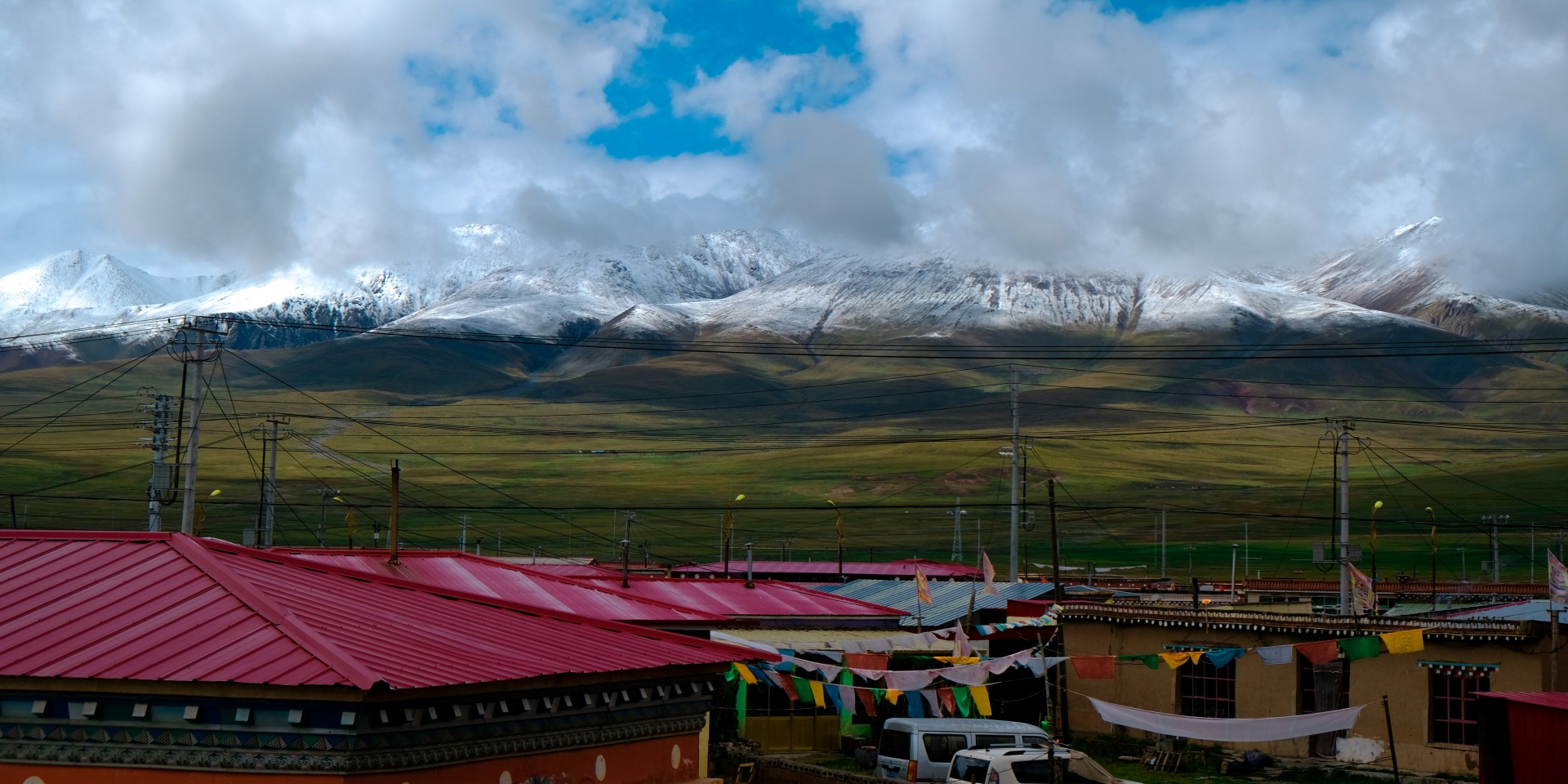 Qinghai Hotel Guide
