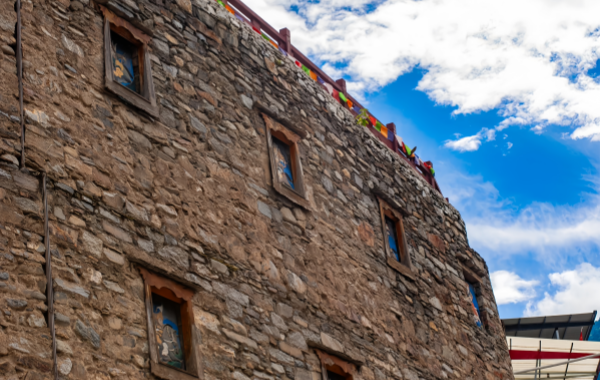 Ganbao Tibetan Village