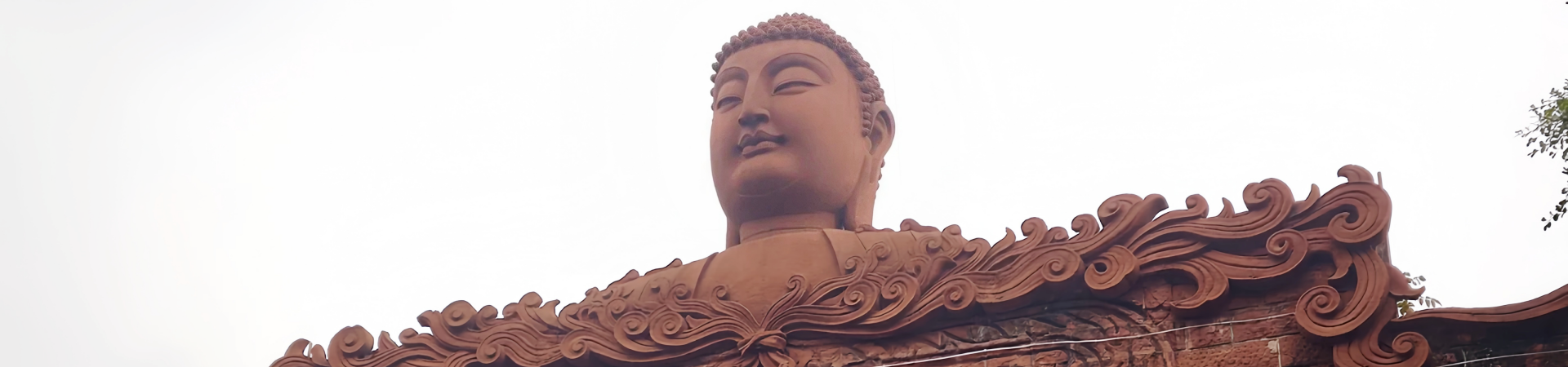 東仏閣:天の千仏の聖地と龍雲山の麓に石彫刻芸術の宝庫