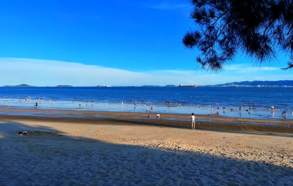 Baicheng Beach