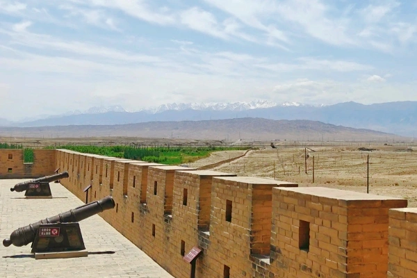 Day 7: Jiayuguan - Dunhuang